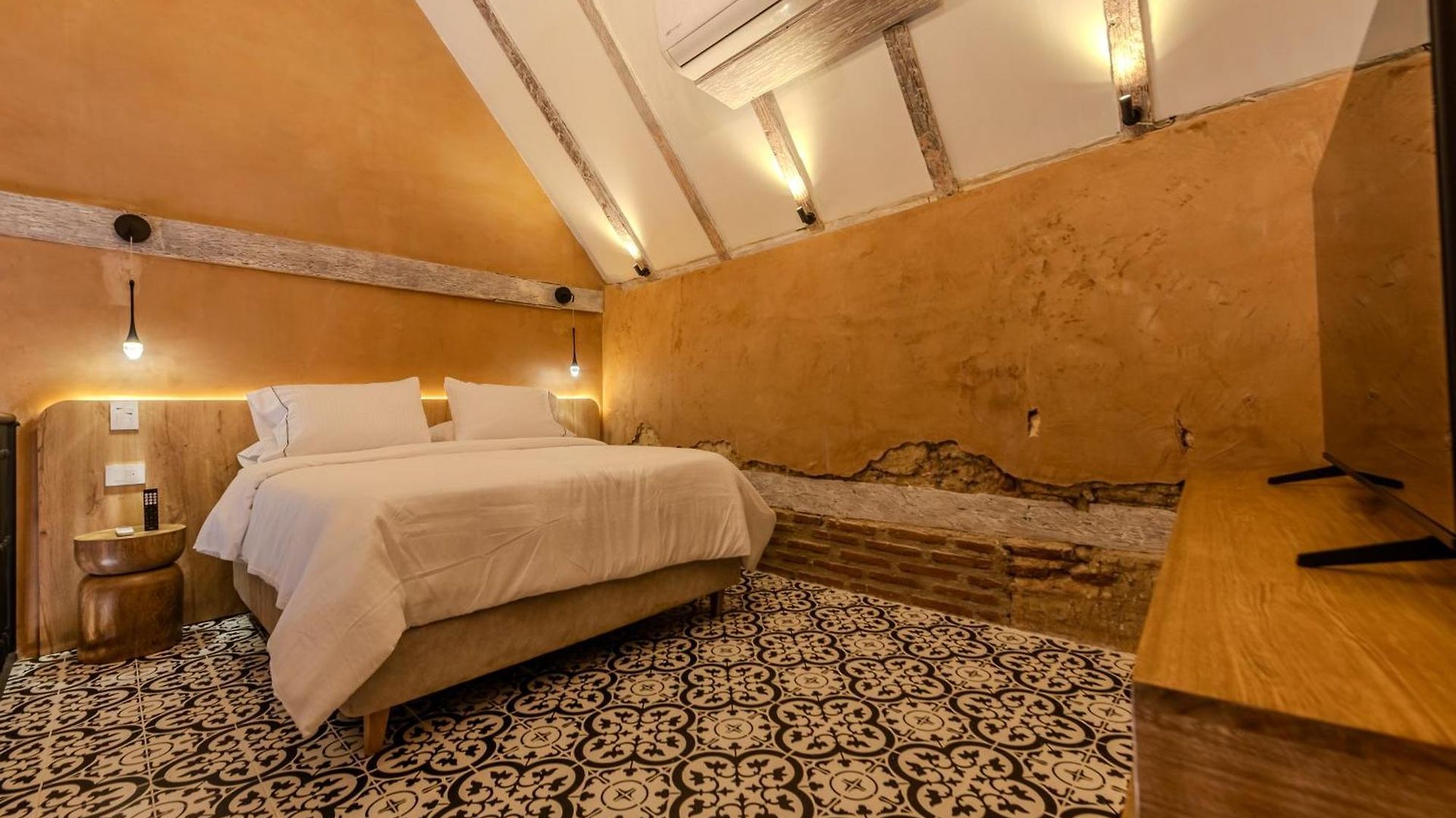 Hotel Alta